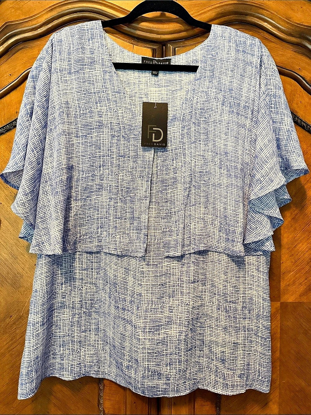 Fred David Ruffle Sleeve Blouse in Blue & White XL NWT